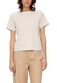 s.Oliver LEICHT VERKÜRZTES  - T-Shirt print - sandstein