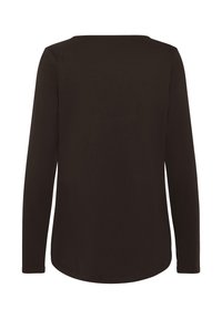 Langærmet sort bluse med rund halsudskæring, glat tekstur og buet kant. Enkel, ensfarvet uden mønstre eller detaljer.