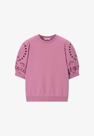 Pull lavande à manches courtes avec manches bouffantes, motifs floraux découpés brodés, col et bas côtelés.