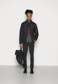 Jack & Jones PREMIUM JJLUKE LIGHT JACKET - Casaco de verão - black
