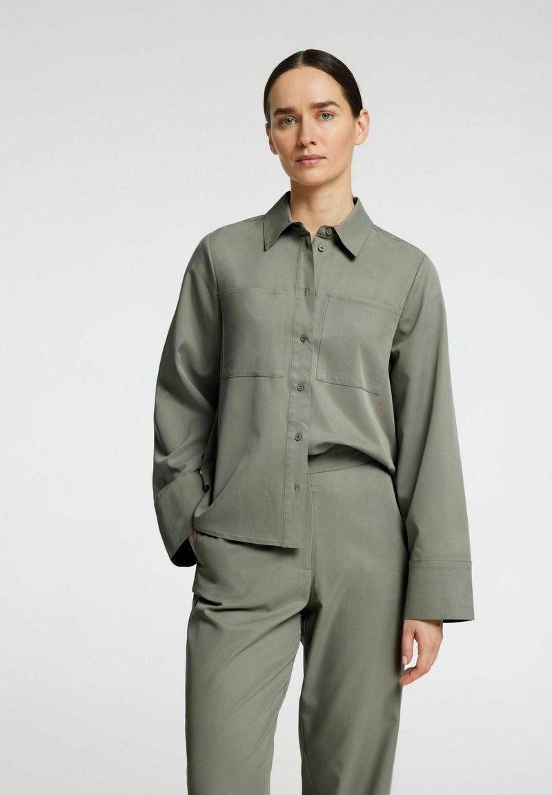 Chemisier Etam Femme Taille 36 – Vert (Très Bon état D'occasion)