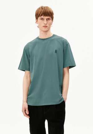ARMEDANGELS, ICONIC Å MAARKOS - T-shirt basic - petrol velvet washed
