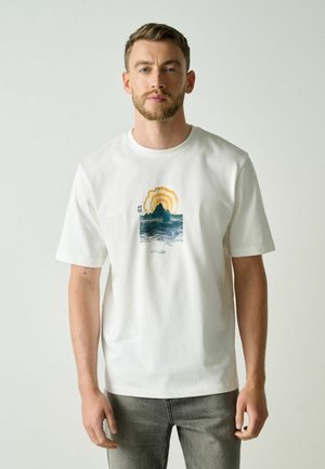 Next, REGULAR FIT - GRAPHIC PRINT HEAVY WEIGHT T-SHIRT . - T-shirts print - white japanese mountain