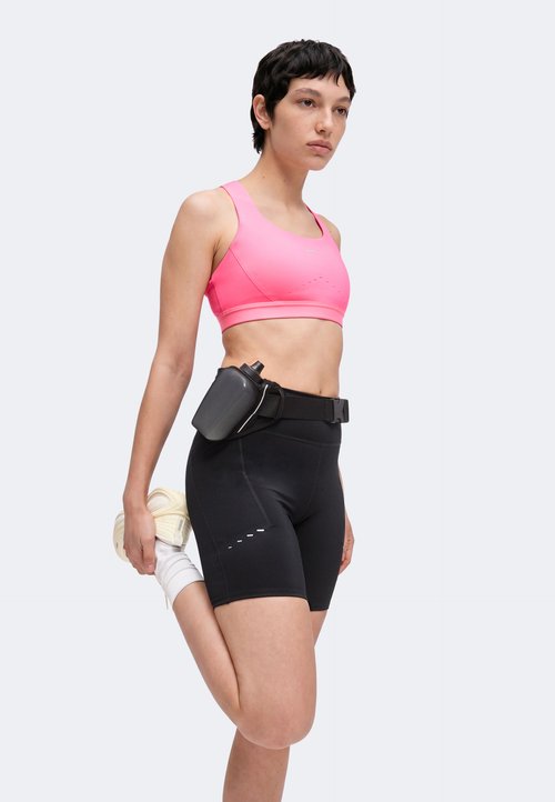 Nike SWIFT SHORT - Short running tights - black — photo 4