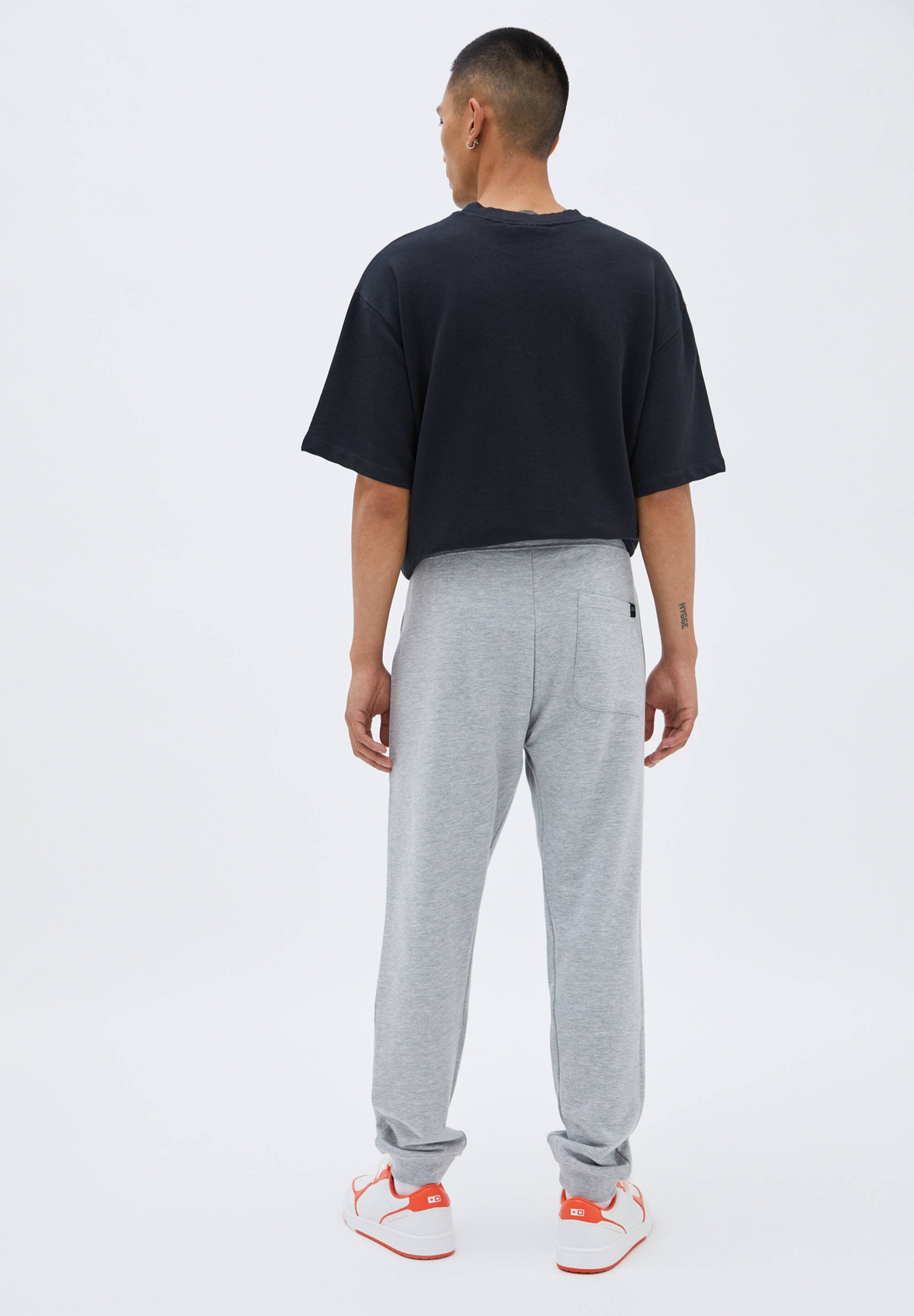 Pull and bear tracksuit bottoms Clearance