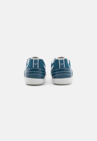 Mizuno SALA CLUB IN - Scarpe da calcio indoor - sailor blue/white