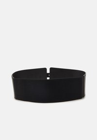 Cintura nera realizzata in materiale strutturato, con una finitura liscia sui bordi e un design aperto, che consente una vestibilità regolabile.