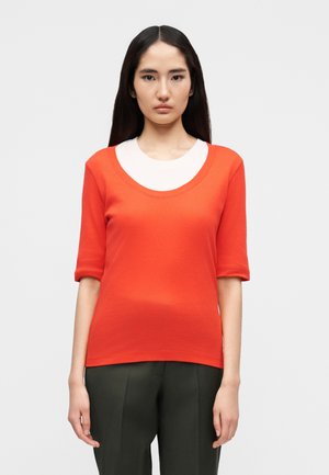 WIDE NECK SHORT SLEEVE - T-shirts basic - coral red