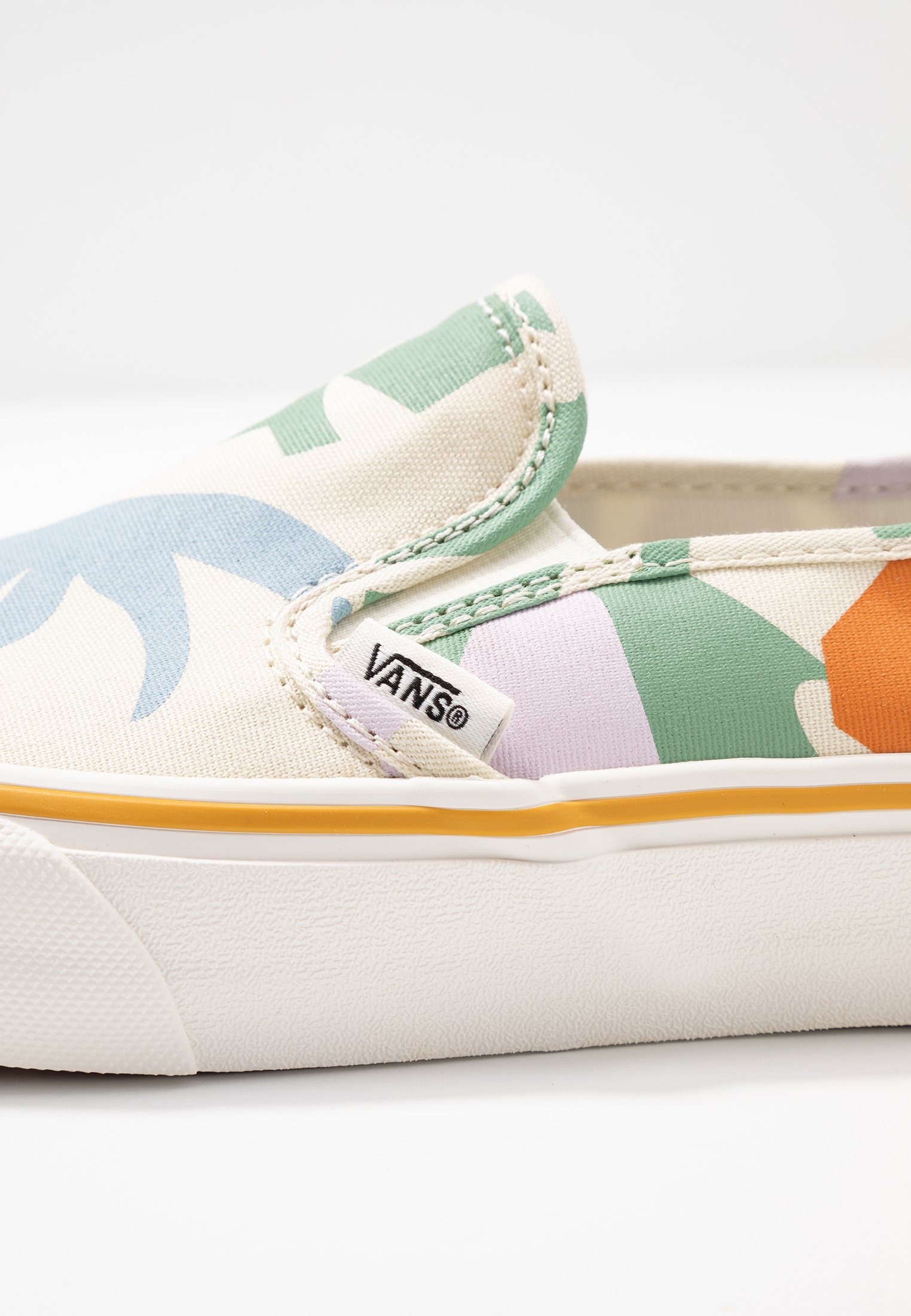 leila hurst slip on vans