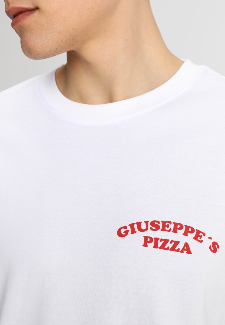 supreme pizza tee