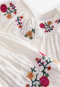Next EMBROIDERED - Bluse - cream