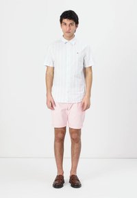 Thumbnail Image 2