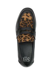 Zwarte leren loafers met een bruin en zwart panterprint suède paneel, met een slank ontwerp en minimale hardware-accenten.