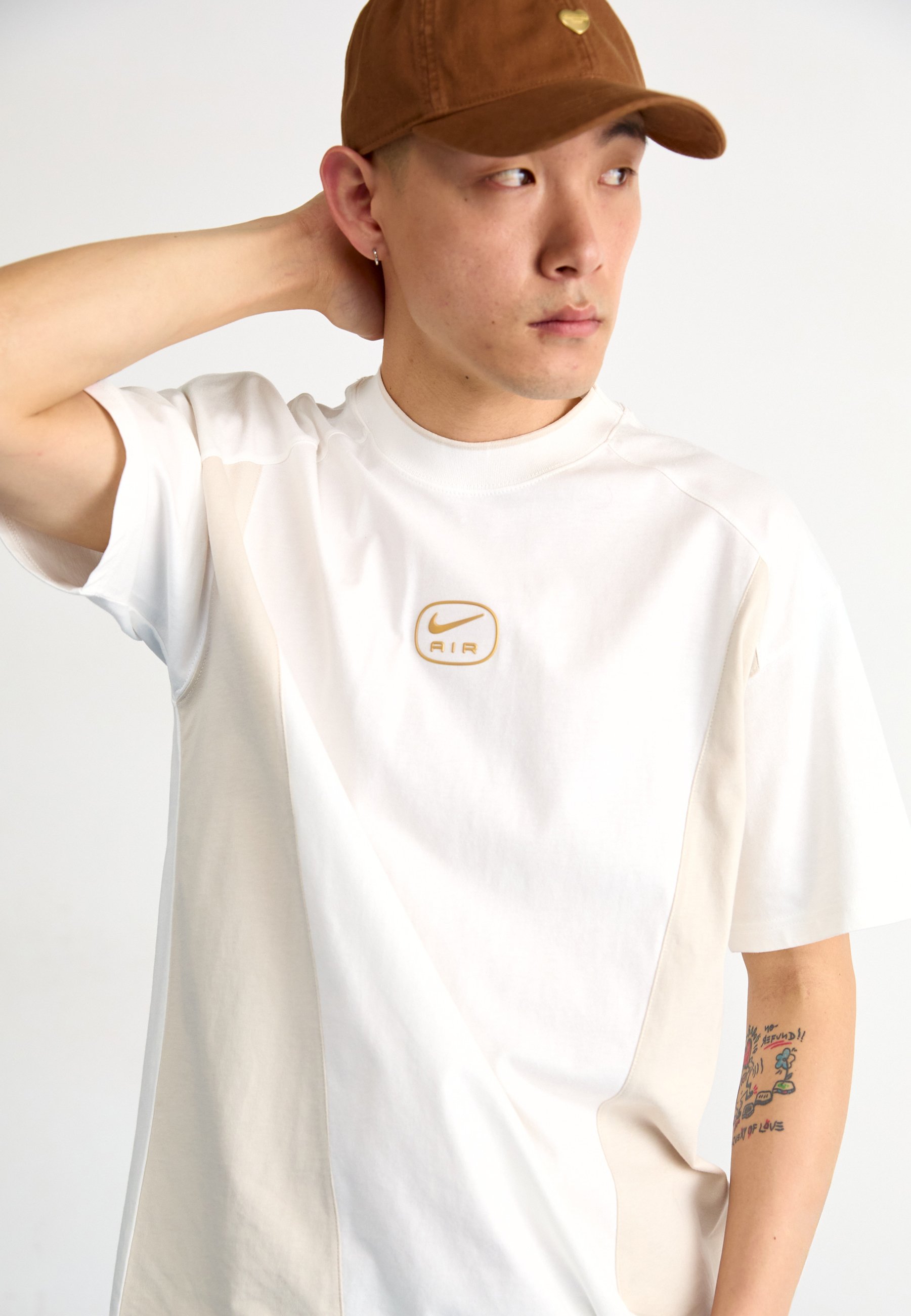 nike sportswear air t shirt