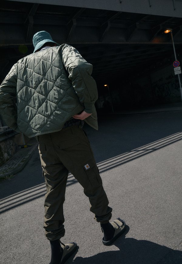 AVIATION PANT - Cargo trousers - cypress rinsed3