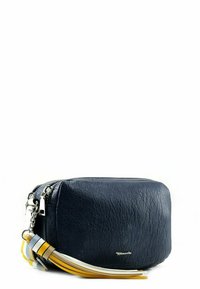 Borsa a tracolla rettangolare di colore blu navy con texture, dotata di cerniera argentata e portachiavi a nappina con strisce multicolori attaccato al lato.