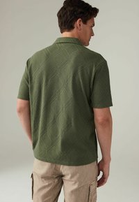 Next TEXTURED SHORT SLEEVE - Majica - green