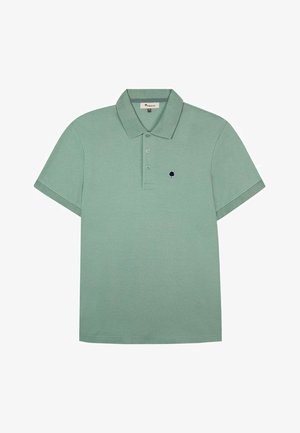Polo a maniche corte verde salvia con colletto, apertura con due bottoni e piccolo logo di albero nero sul petto sinistro.