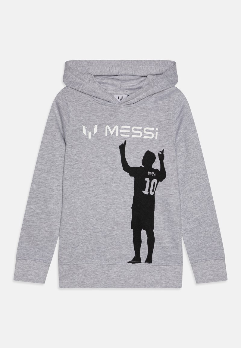 Hoodie cinza feito de mistura de algodão, apresentando uma silhueta preta de um jogador e o texto "MESSi" em branco na frente. Capuz ajustável.