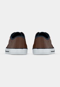 Pier One UNISEX - Sportcipő - cognac