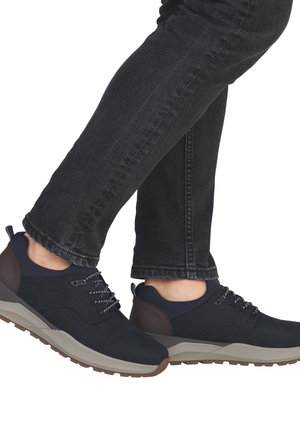 Baskets basses - blau
