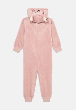 Mehka roza flisova pajama s dolgimi rokavi, manšeti na zapestjih in gležnjih ter kapuco, ki prikazuje spanje zajca z ušesi.