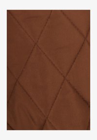 Non selezionato, marrone