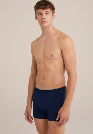 Boxer da uomo blu navy realizzati in un tessuto testurizzato, con una cintura elastica a contrasto e una vestibilità aderente.