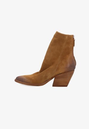 VENEZIA, HIGH HEELED ANKLE BOOTS - Støvletter - brown