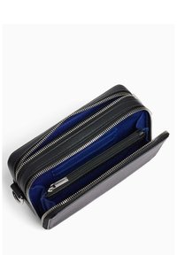 Le Tanneur EMILE - Borsa a tracolla - black