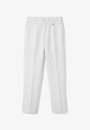Pantalones blancos de corte recto con cintura elástica, cierre con botón, presillas para cinturón, bolsillos laterales y un pequeño detalle de hebilla metálica.