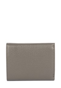 Portafoglio in pelle grigia con una texture a ciottoli, caratterizzato da una forma rettangolare e bordi dritti. Nessun hardware o accenti visibili.