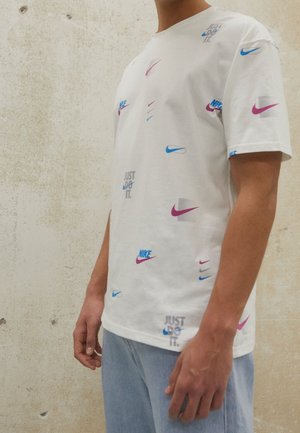 Camiseta estampada - white