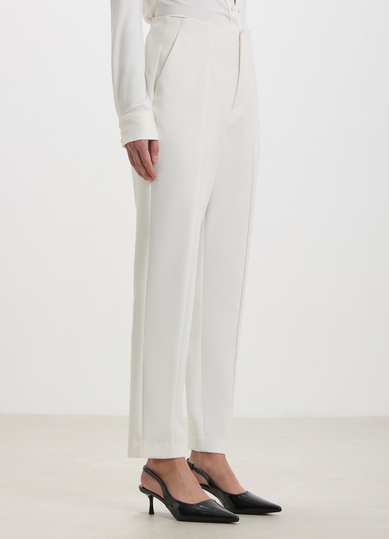 Calliope VITA - Pantaloni - bianco