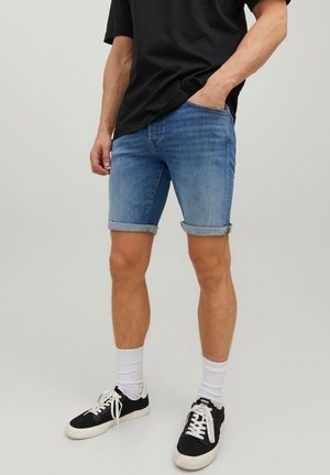 Jack & Jones JJIRICK JJICON SHORTS JJ 032 50SPS SN - Shorts di jeans - blue denim