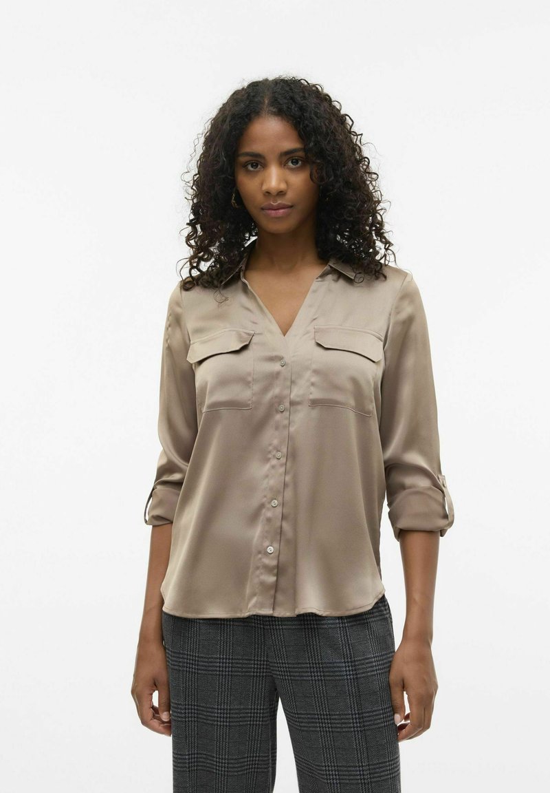 Vero Moda LOU - Pogājama blūze - dune