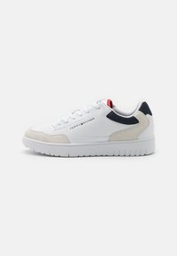 Tommy Hilfiger - BASKET CORE - Tenisice - white Minijatura 1