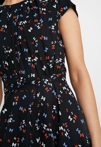 Dorothy Perkins Petite Vardagsklänning - multi-coloured