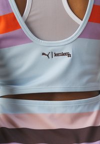 Puma LEMLEM COVERUP - Trikotaažkleit - icy blue