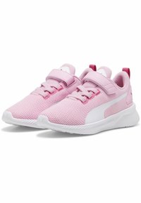 Puma FLYER RUNNER V PS - Scarpe da corsa su strada - pink lilac- white- pink
