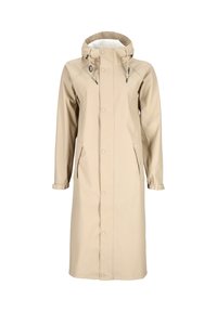 Beżowy długi płaszcz przeciwdeszczowy z kapturem, z przodu zatrzaski, regulacja za pomocą sznurka, boczne kieszenie i regulowane paski na nadgarstki, przedstawiony na białym tle.