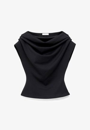 Juoda berankovė palaidinė su drapiruotu kaklu ir prigludusia liemene, atvaizduota ant balto fono.