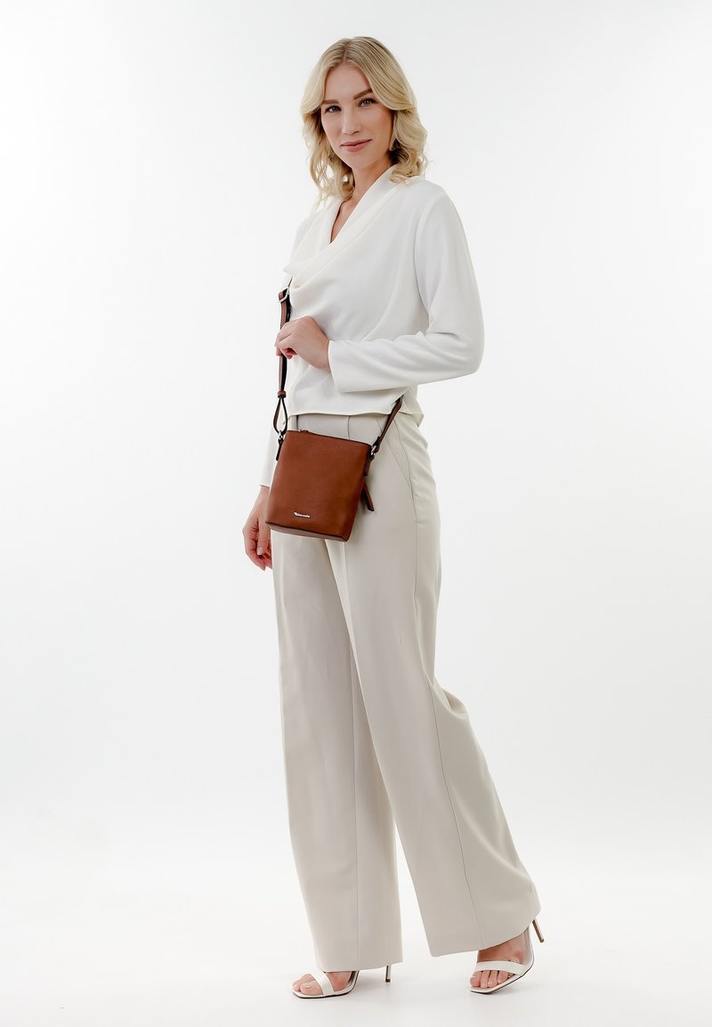 Tamaris - ALESSIA - Cross body bag - cognac, Enlarge
