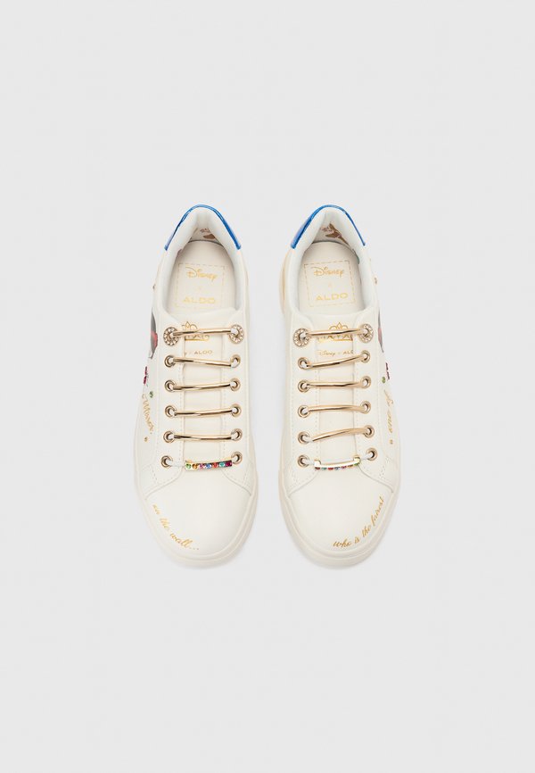 SNOWWHITE - Trainers3