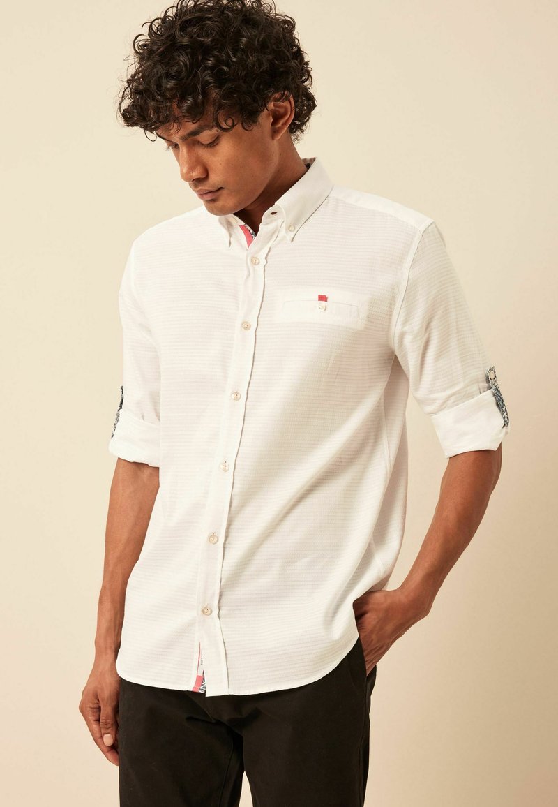 Next REGULAR FIT - Majica - white