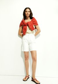 Thumbnail Image 5