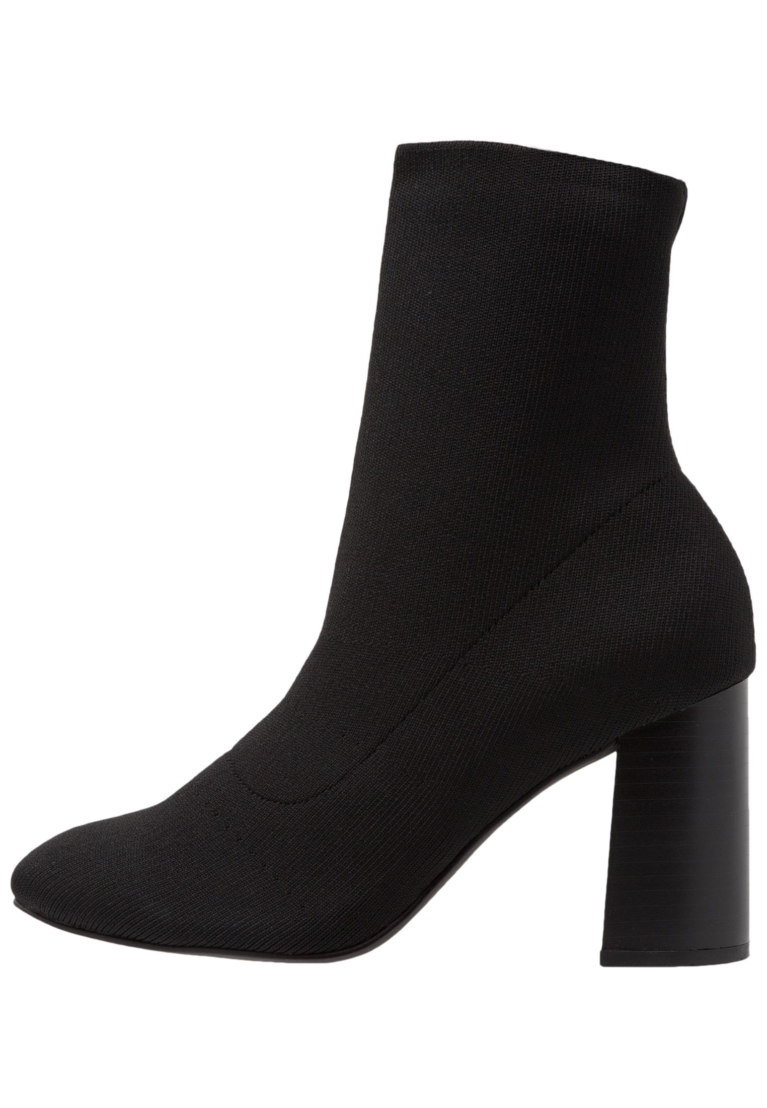 Enkellaarsjes met hoge hak black Enkellaarsjes met hoge hak black