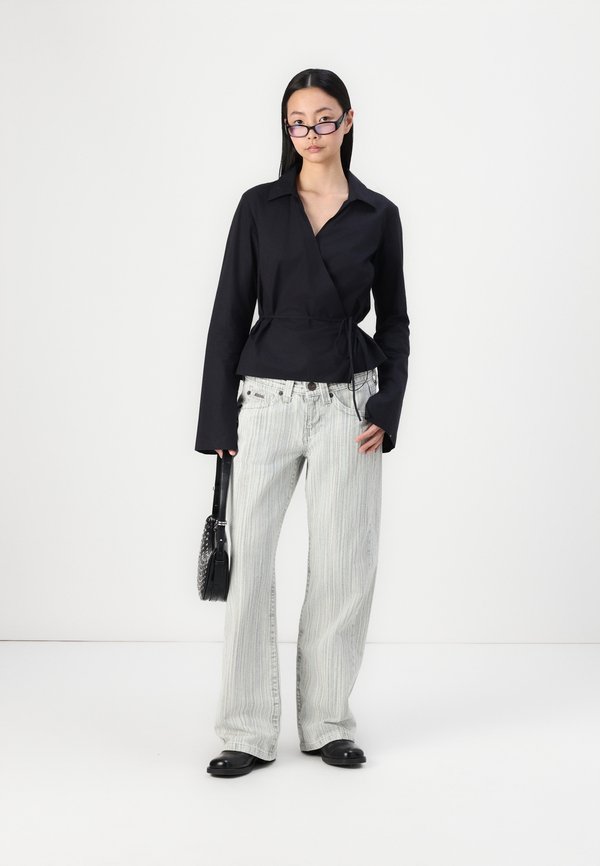 ICHIE WRAP SHIRT - Blouse3