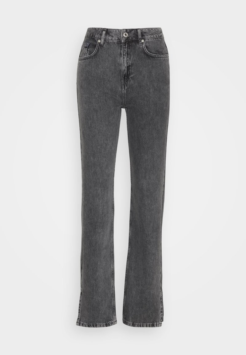 Jean en denim noir à taille haute, évasés, avec cinq poches, passants de ceinture et un délavage subtil sur le tissu pour un effet usé.