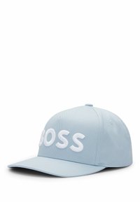 Unselected, light blue four